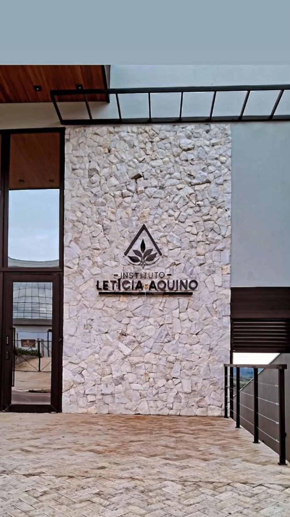Foto 2:  — Hx Soluções Visual | Placas e Fachadas em ACM